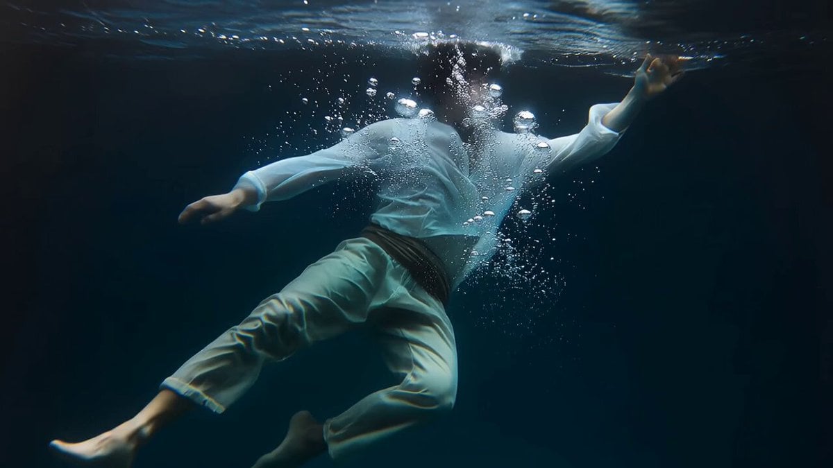Study lighting and movement